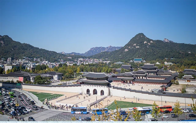 পরীক্ষার্থীদের জন্য ২৫ মিনিট স্তব্ধ থাকবে পুরো দক্ষিণ কোরিয়া